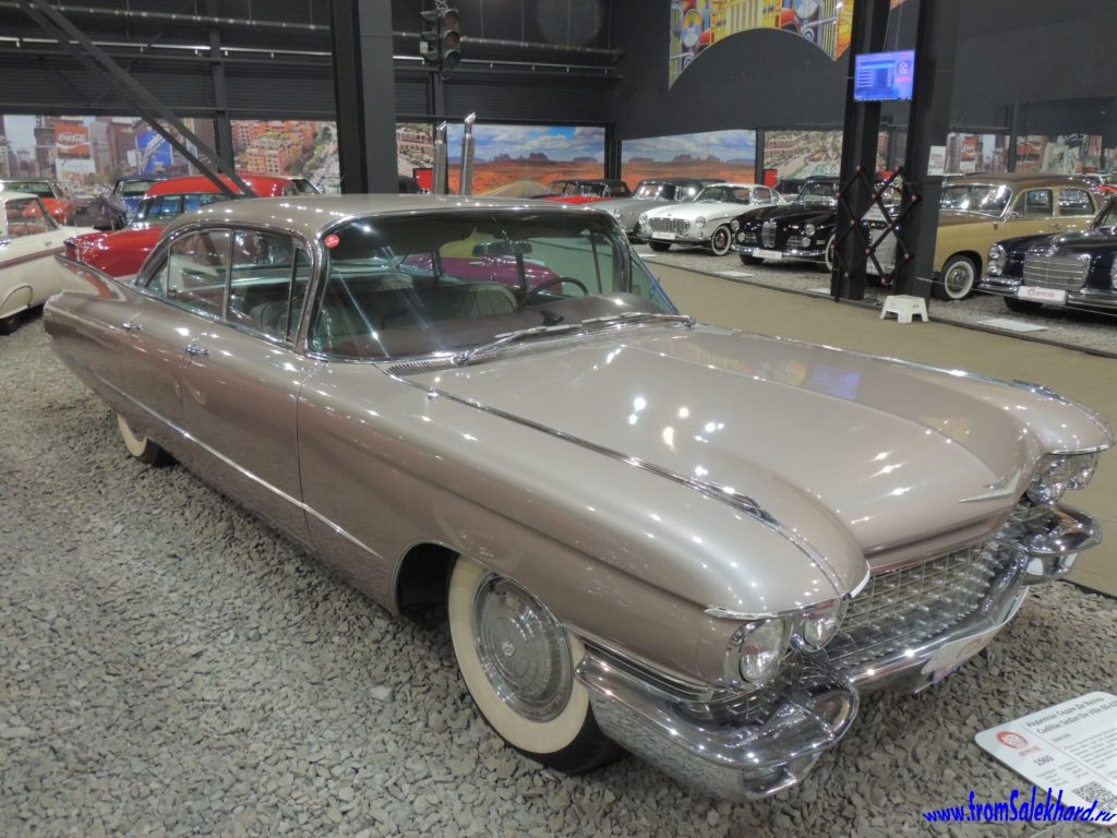 Автомобиль Cadillac Sedan De Ville 60-62K