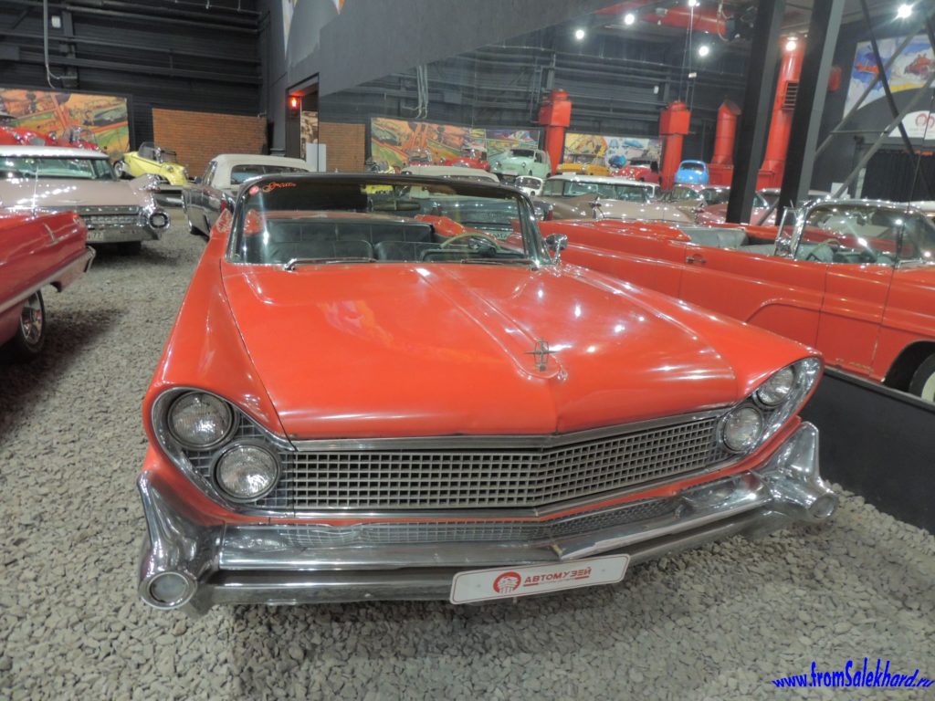 Автомобиль Lincoln Continental