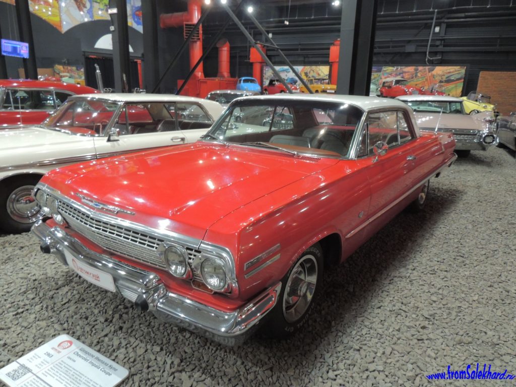 Автомобиль Chevrolet Impala Coupe