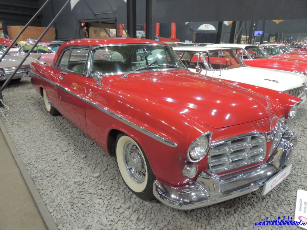 Автомобиль Chrysler 300B