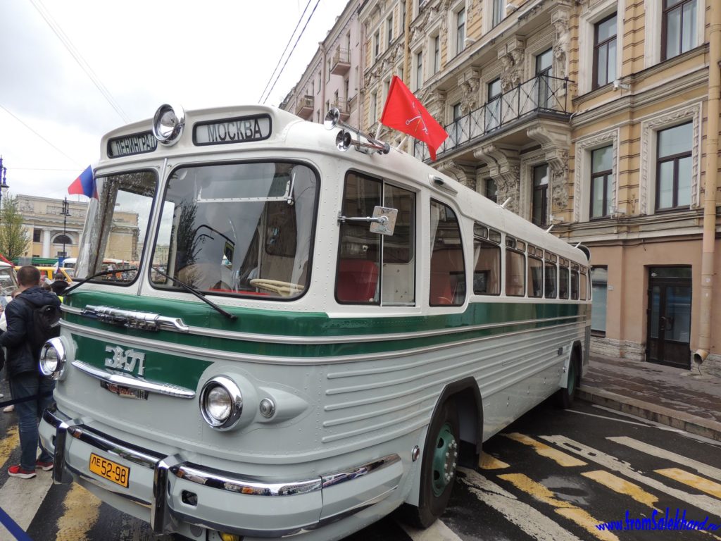Автобус ЗиС-127