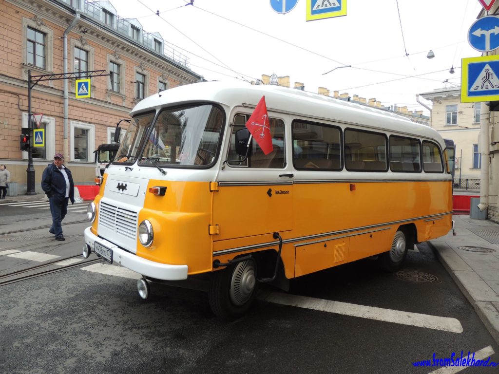 Автобус Robur LO 3000